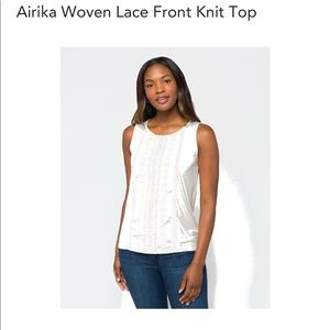 Stitch fix skies are blue nwt blouse